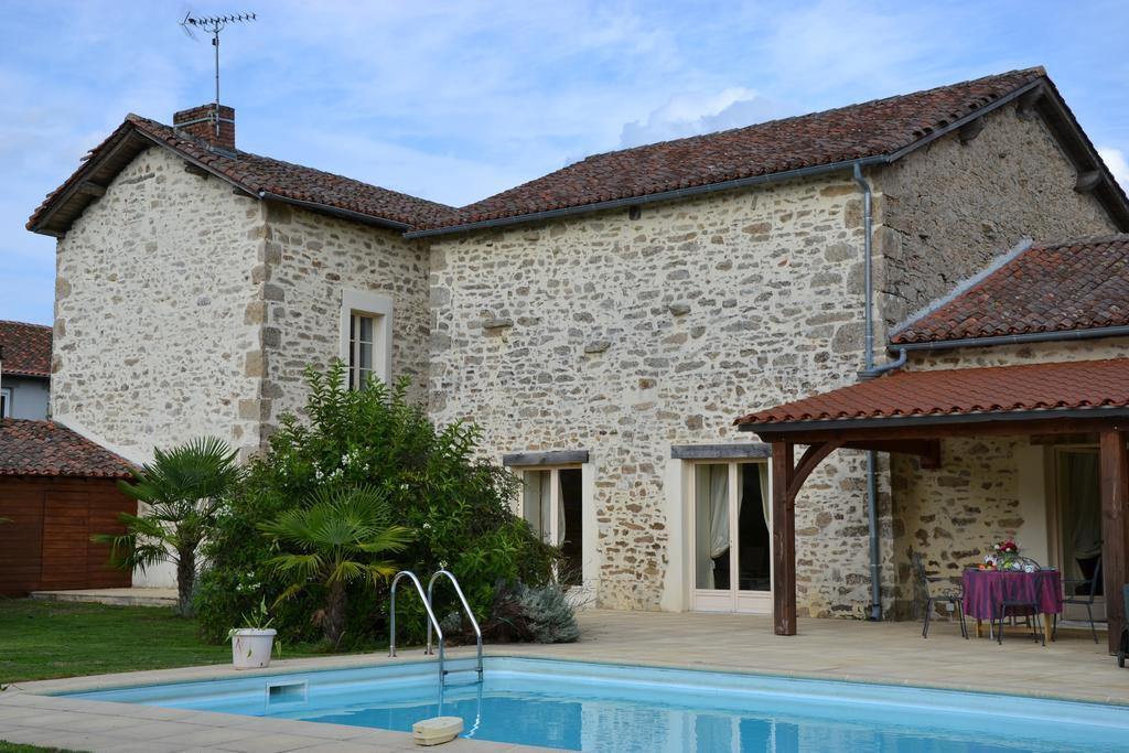 La Boulangeraie Bed & Breakfast Saint-Junien Dış mekan fotoğraf